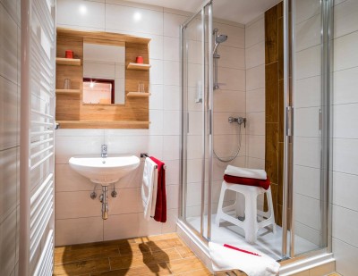 Touristische Vermietung! Großzügiges 4-Zi. Appartement | Ski-In &amp; Ski-Out