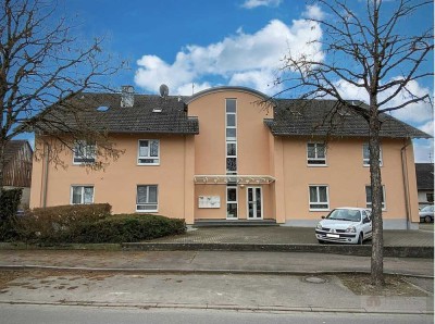 Sofort bezugsfreie 3-Zimmerwohnung mit tollem Balkon in Grißheim