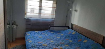 Stilvolle, gepflegte 2-Zimmer-Wohnung mit Balkon und Einbauküche in Korntal-Münchingen