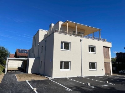 Moderne 2-Zimmer-Neubauwohnung mit Balkon – Nähe Infineon