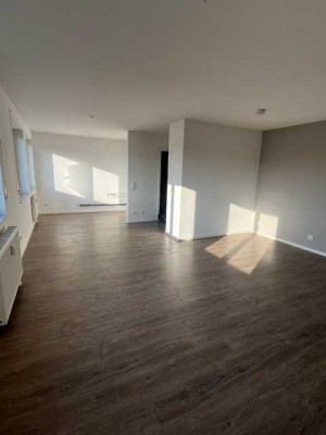 1-Zimmer Wohnung am Park unmöbliert