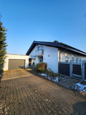 Idyllische Lage + Schöne Aussicht + Viel Platz für Familien