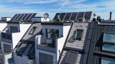 Klimatisierte 2-Zimmer-DG-Eigentumswohnung mit Balkon - Siegfriedgasse