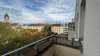 RESERVIERT! Sanierte Altbau-Wohnung 140 m² in Köln-Sülz