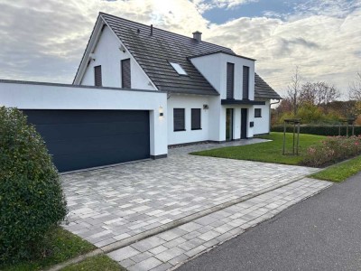 Traumvilla vor Störtebeker-Kulisse in Ralswiek auf Rügen