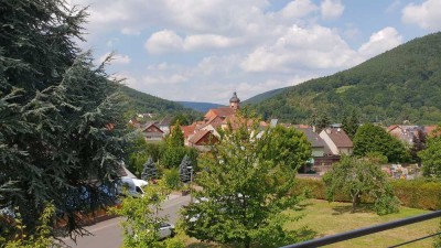 Moderne, helle 4 Zimmer Etagenwohnung in 63937 Weilbach