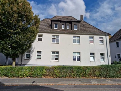 Die Gelegenheit: komplett renovierte 2-Zimmer Wohnung im1.OG eines Zweifamilienhauses mit Garten und
