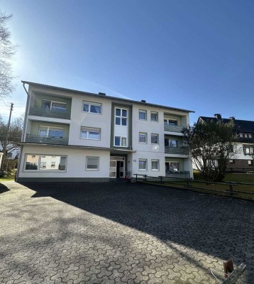 3-Zimmer-Wohnung mit Balkon in gepflegtem Mehrfamilienhaus