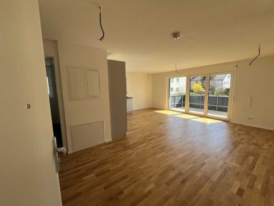 *reserviert*Exklusive 3-Zimmer-Wohnung mit gehobener Innenausstattung mit Balkon und EBK