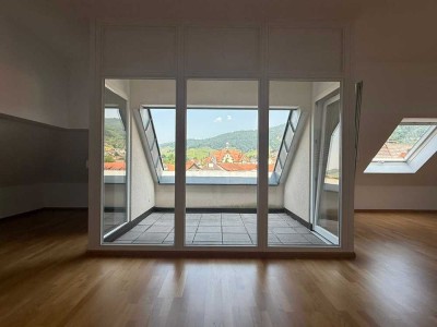 Großzügige Dachgeschoßwohnung  mit traumhafter Aussicht