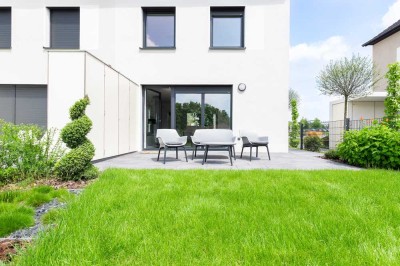 Erstbezug: Modernes Reihenmittelhaus mit Garten und PKW-Stellplatz in Herbrechtingen