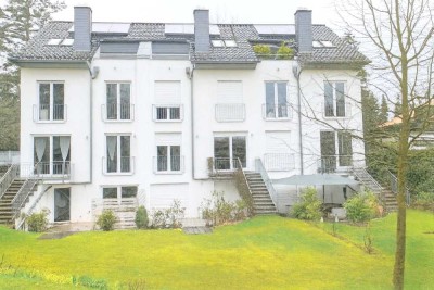 Exklusives Wohnen in Wannsee – Reihenhaus mit EBK, Parkett & Fußbodenheizung