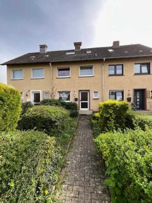 Reihenmittelhaus mit Garten und Garage