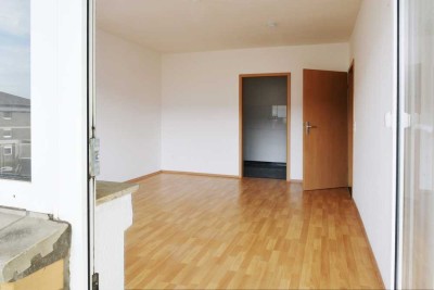 Sehr helle schöne Wohnung in ruhiger Lage