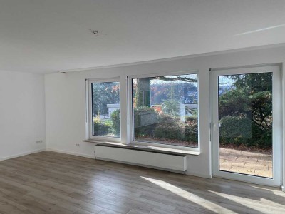 Moderne, gepflegte Wohnung mit Garten und Garage in erstklassiger Lage