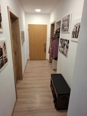 Geschmackvolle, neuwertige 2-Raum-Wohnung mit gehobener Innenausstattung mit EBK in Salzhemmendorf