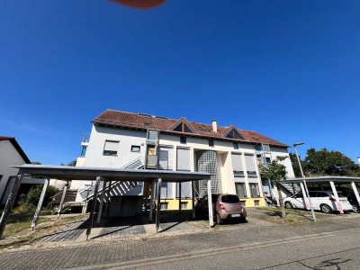 Helle und geräumige 2,5 Zimmerwohnung mit Gartenterrasse in Stutensee