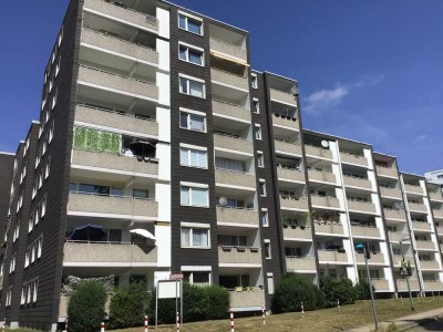 Über den Dächern von Essen! Flotte 3-Raum-Wohnung mit Weitsicht! WBS erforderlich!