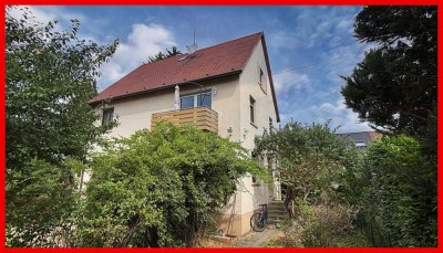 Modernisiertes Einfamilienhaus in zentraler Lage