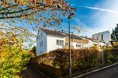 Helle 2-Zimmer-Dachgeschosswohnung – ideal zum Einziehen oder als attraktive Kapitalanlage