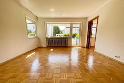 2-Zimmer-Erdgeschosswohnung mit modernen Bad mit Balkon und EBK in Stuttgart