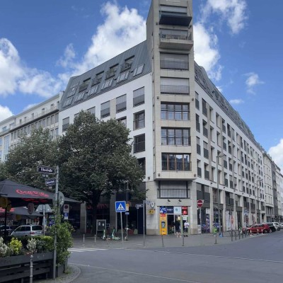 Exklusive möblierte 3-Zimmer-Wohnung in zentraler Lage / Furnished 3-room apartment central location