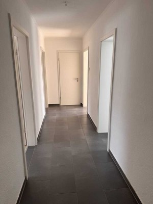 Hochwertig sanierte 3,5 Zimmer-Wohnung mit gehobener Innenausstattung in Bochum Höntrop