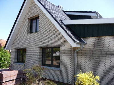 Gepflegtes 4-Zimmer Einfamilienhaus mit Garage in Cuxhaven