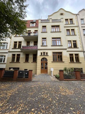 Großzügige 4-Raum-Wohnung im beliebten Paulusviertel