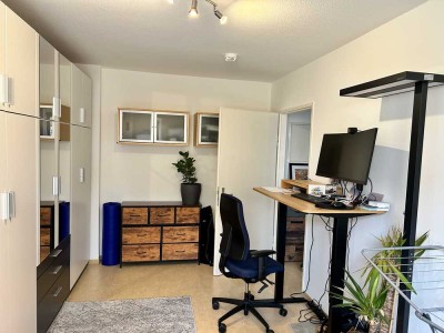 Untermiete Nov-Dez - Möblierte 2-Zimmer-Wohnung in Frankfurt-Bornheim