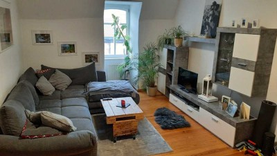 Charmante, gemütliche 2,5-Zi.-Dachgeschosswohnung, Altbau, Bamberg Bahngebiet