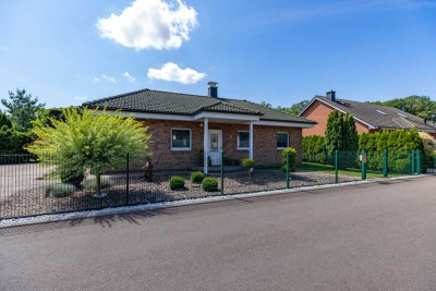 Provisionsfrei - Bungalow mit Wärmepumpe im Rosenpark!