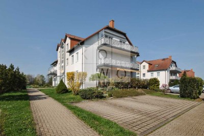 3-Zimmer-Wohnung mit Laminat und Balkon in der Nähe von Schloss Colditz