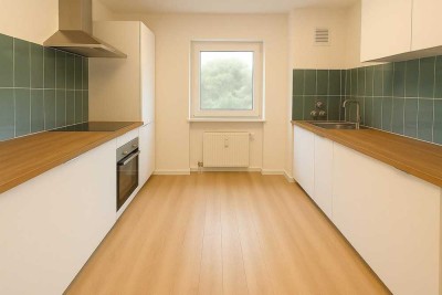 *Erstbezug* Kernsanierte 4-Zi-Wohnung mit EBK und Balkon + 2 Hobbyräume + 3 Keller