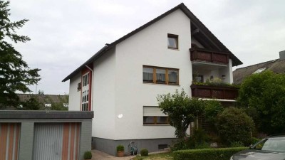 Freundliches 1-Zimmer-DG-Apartment in Karlsruhe-Wolfartsweier