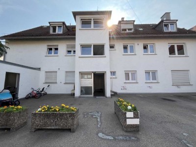 4-Zimmer-Wohnung in Stuttgart– 93 qm, Balkon - Jetzt einziehen!