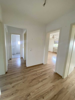 Helle 3-Zimmer-Wohnung mit Balkon im 2. OG in Düren