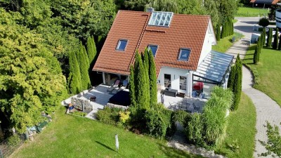 Wunderschöne Lage! Gr. Gewerbeeinheit mit hochwertigem Wohneinheit,  2800m² Grundstück!
