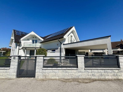 "LICHTENWÖRTH" MIT GARTEN UND POOL