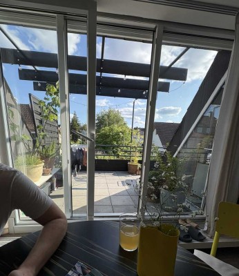 Freundliche 2-Raum-Wohnung mit EBK und Balkon in Detmold
