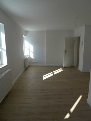 Neuwertige 2 Zimmer-Wohnung in Zentrum von Holzkirchen