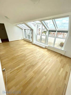 DACHGESCHOSSJUWEL MIT SPEKTAKULÄREM WIENBLICK (WG-TAUGLICH) - UNBEFRISTET &amp; PROVISIONSFREI ZU MIETEN