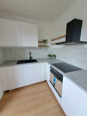 65m² Wohnung in Schiffdorferdamm zu vermieten.