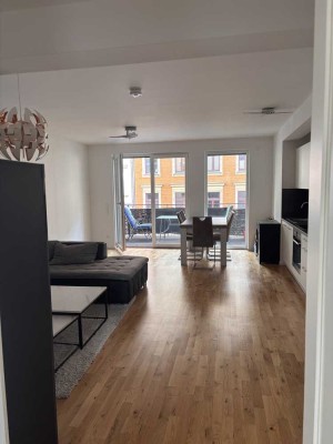 Untermiete/Nachmieter gesucht - Neuwertige 2-Zimmer-Wohnung mit Balkon und Einbauküche in Leipzig