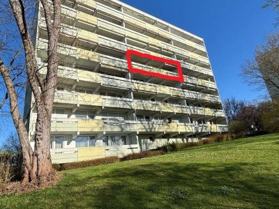 Helle 2-Zi.-ETW mit Balkon, Garage & Aufzug in Nürtingen (71 m²)