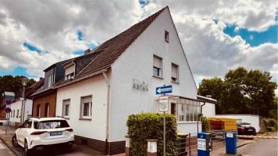 Reiheneckhaus mit Garten, Garage und Stellplatz