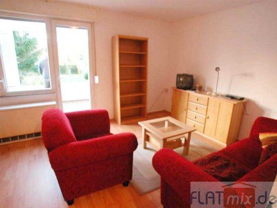 FLATmix.de / Möblierte 2-Zimmer-Küche-Bad-BALKON-Whg im EG eines Privathauses.