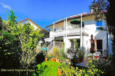 Am Pilsensee: Großes, gepflegtes Einfamilien-RMH, 2 Carports, 186m² Gesamtfläche