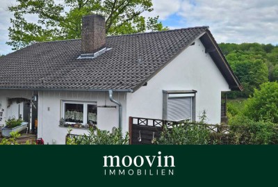 Vermietetes Einfamilienhaus mit Balkon, Terrasse und großem Garten