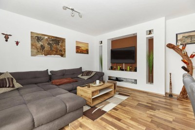 Gut aufgeteilte 3-Zimmer Wohnung mit Loggia!